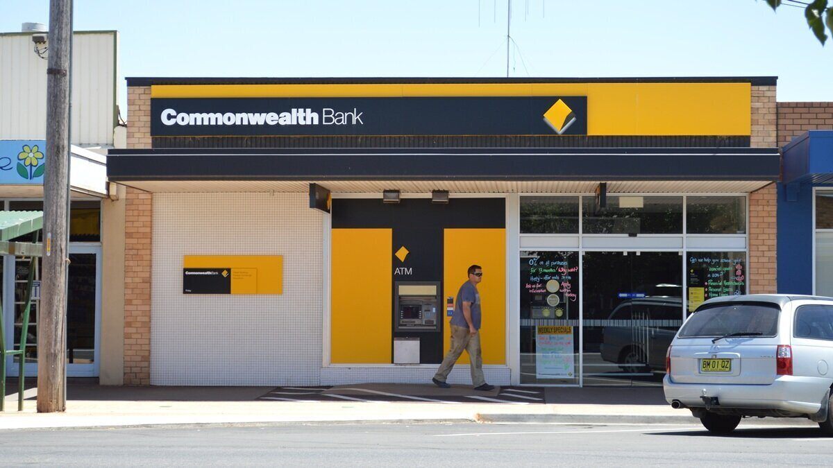 CommBank unveils new home loan rate: Special offer under 5%
