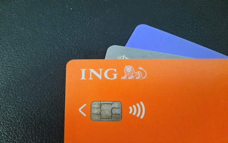 ING-debit-card.jpg