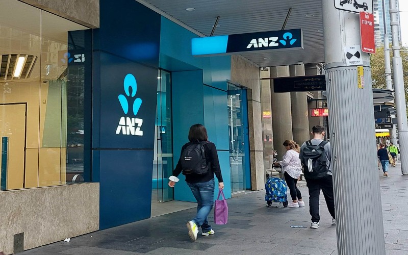 ANZ cuts fixed rates, increases special offer variable rates - Vimarsana News